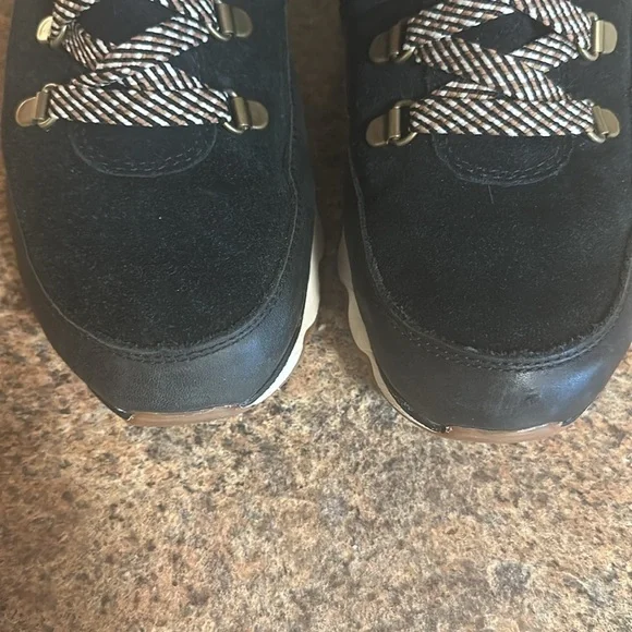 Sorel Kinetic Conquest Winter Boots Lace Up Black Womens Size 9.5 - Picture 5 of 14